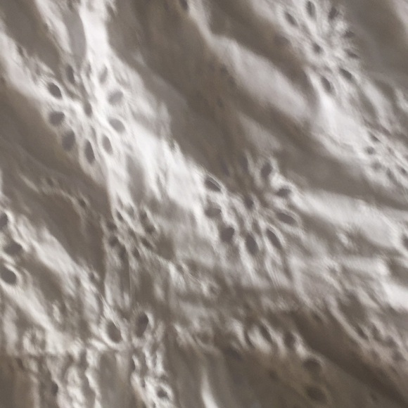 CELEBRITY PINK SKIRT - Picture 2 of 6